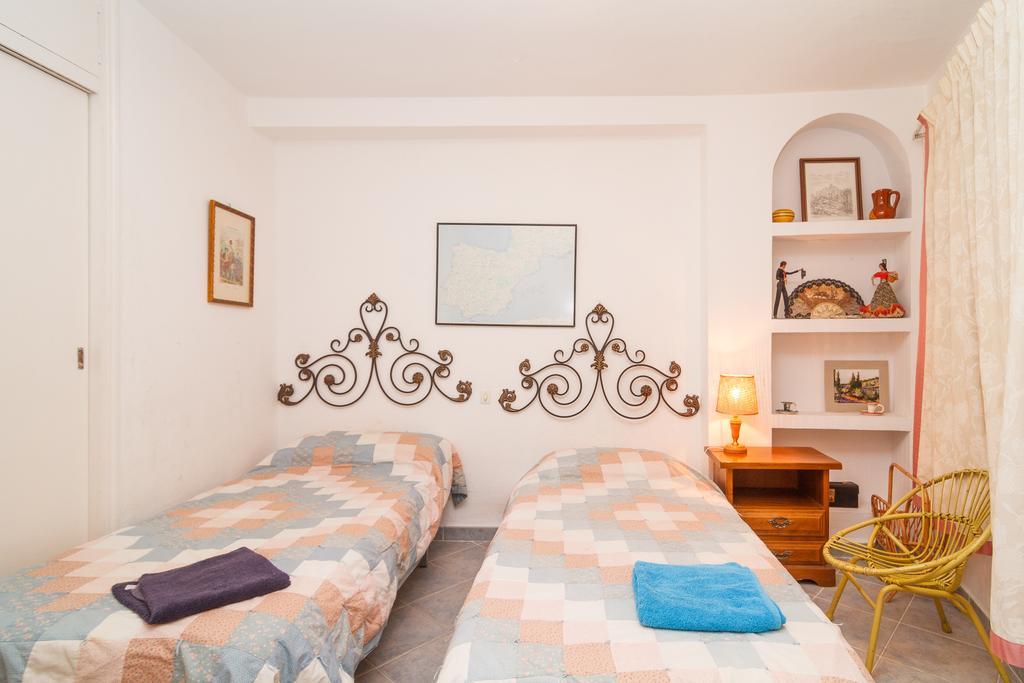Bahia 58 Apartments Casasol Nerja Esterno foto